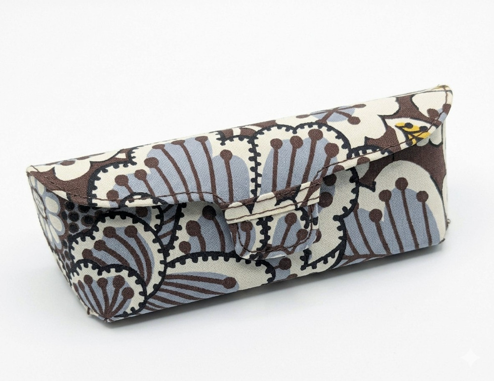 Vera Bradley Semi Hard Eyeglass Sunglasses Case‎ Brown Blue Floral Snap Closure